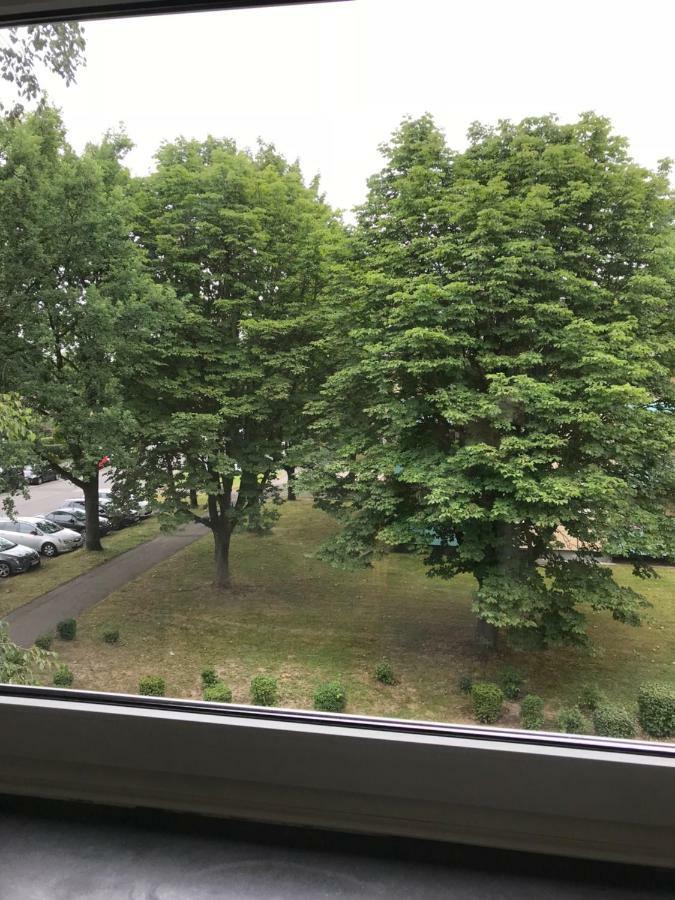 Ferienwohnungen In Moenchengladbach Luaran gambar