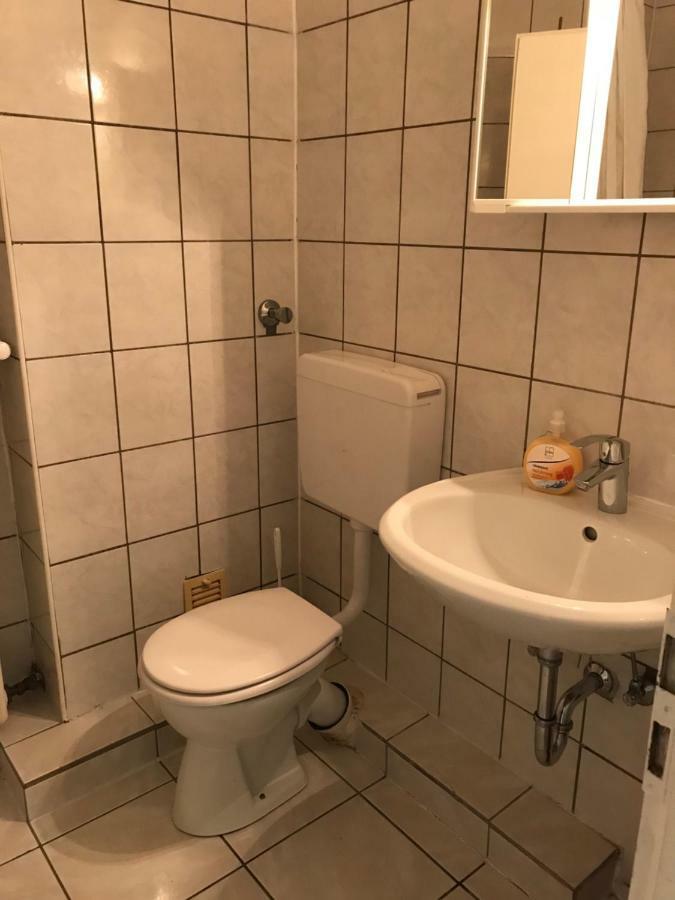 Ferienwohnungen In Moenchengladbach Luaran gambar