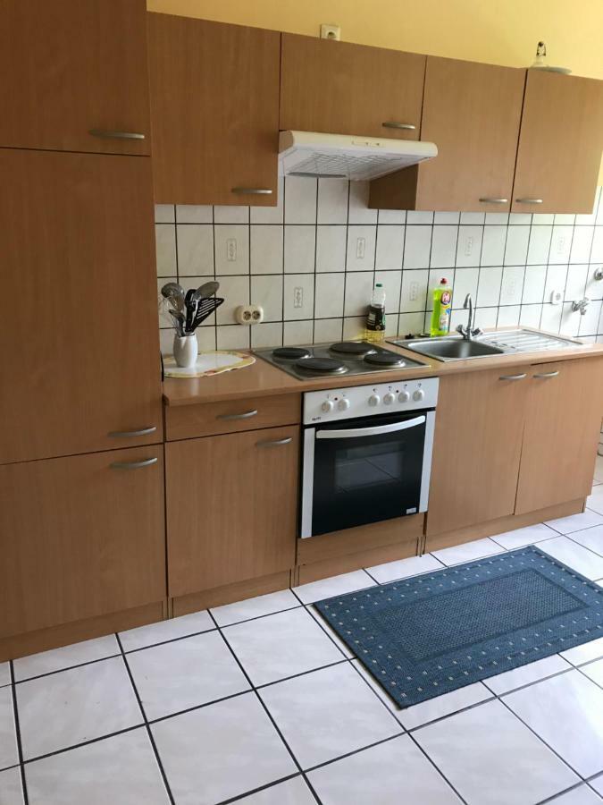 Ferienwohnungen In Moenchengladbach Luaran gambar